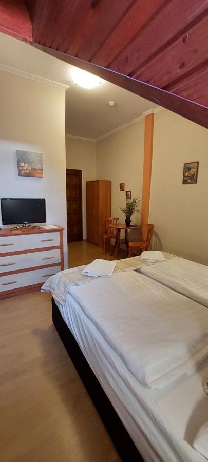 Forras Fogado Bed & Breakfast Bükkszék Bagian luar foto