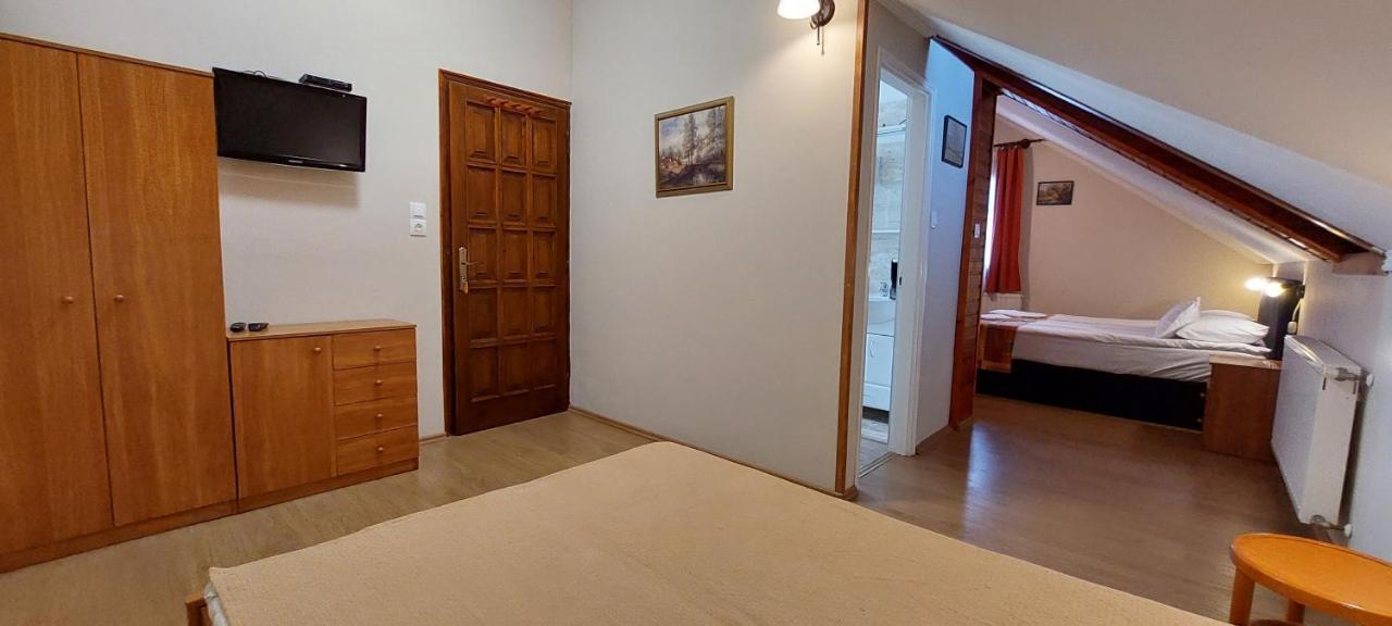 Forras Fogado Bed & Breakfast Bükkszék Bagian luar foto