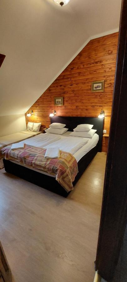 Forras Fogado Bed & Breakfast Bükkszék Bagian luar foto