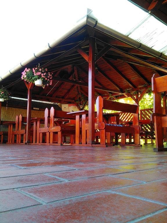 Forras Fogado Bed & Breakfast Bükkszék Bagian luar foto